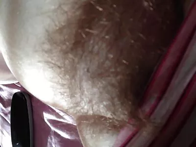 पीच बूटी गोरी मुलीसाठी बीबीसी म्युझिक व्हिडिओ ऑडिशन